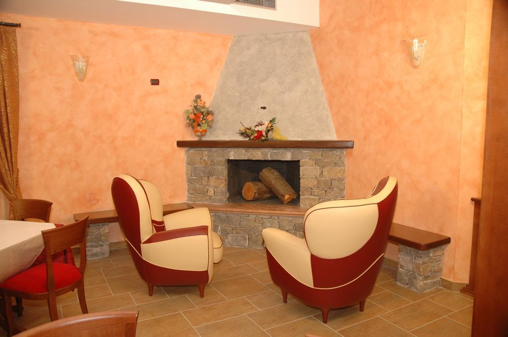 Agriturismo L'Arca Di Anna Brambilla Belvedere Marittimo Kültér fotó